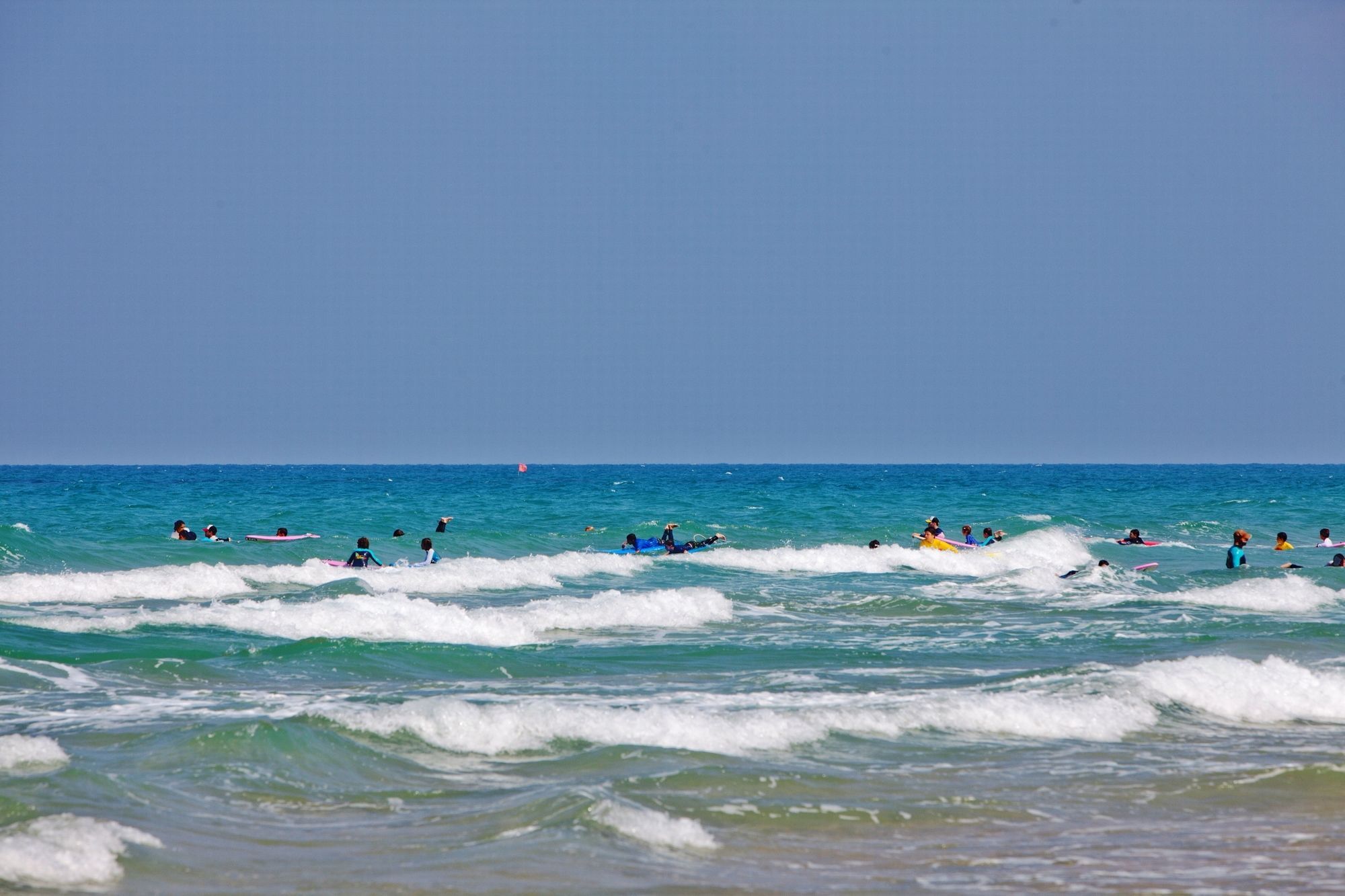 Q Village - Poleg Beach ネタニア エクステリア 写真
